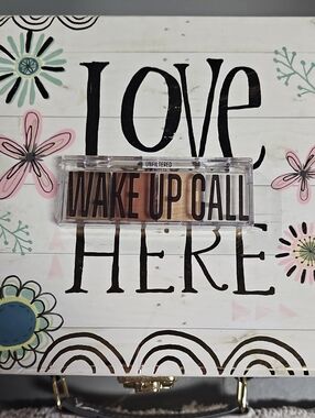 UNFILTERED Beauty Co WAKE UP CALL 4 PAN Eyeshadow Palette MORNING BREW